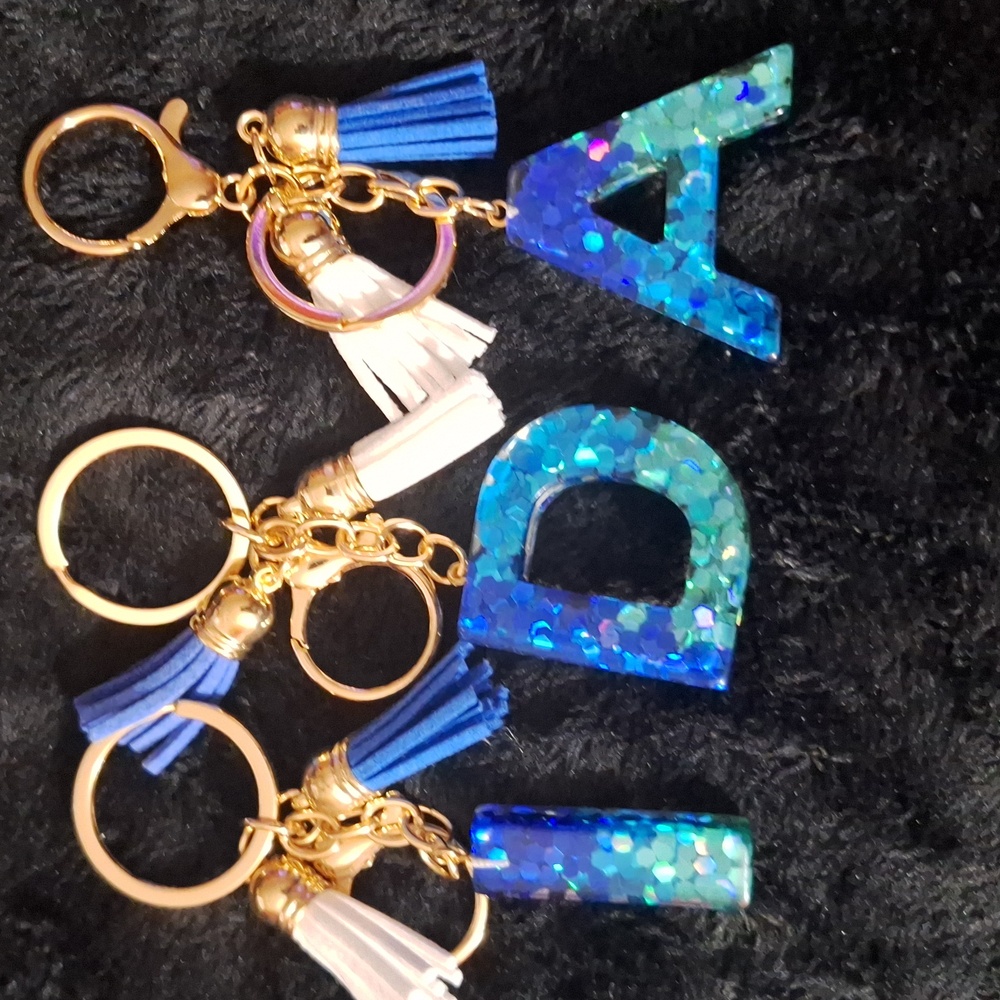 Choose 1 Sequins Alpha Keychain Blue/Silver 🦋 Tassels/Gold Chips ✨️PRICE FIRM✨️ - Picture 6 of 7